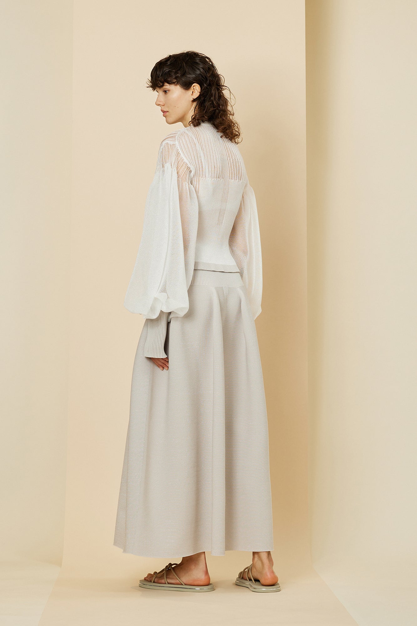 FLUTED LUCENT GLITTER PUFF SLEEVE CROPPED CARDIGAN