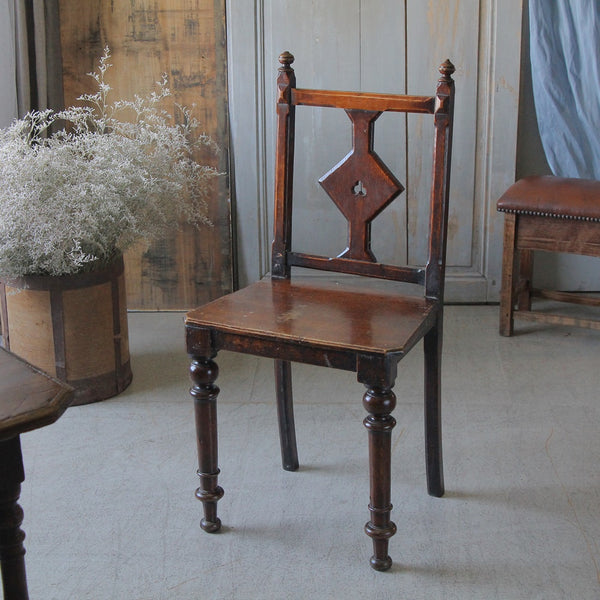 1880年代ゴシックスタイルのホールチェア イギリスアンティーク