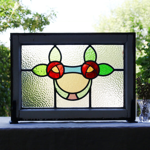 アンティークのステンドグラスがいっぱい – チェルシーオールド