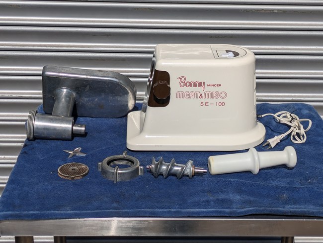 中古厨房機器 販売・買取の大阪厨房本舗/ボニー 電動ミンサー SE-100