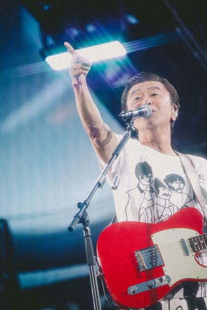 桑田佳祐 着用!!コムデギャルソン ビートルズ限定Tシャツ-白-イエロー