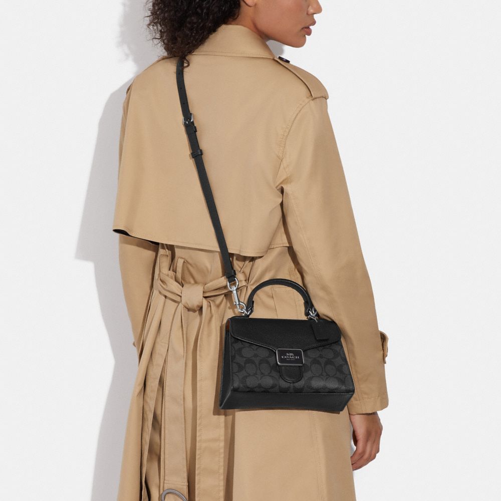 公式】コーチアウトレット | ペッパー サッチェル シグネチャー キャンバス