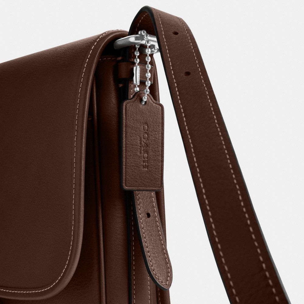 公式】COACH – コーチ | ヒッチ フラップ クロスボディ バッグ