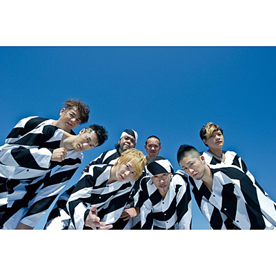 PaniCrew | 日本コロムビアオフィシャルサイト