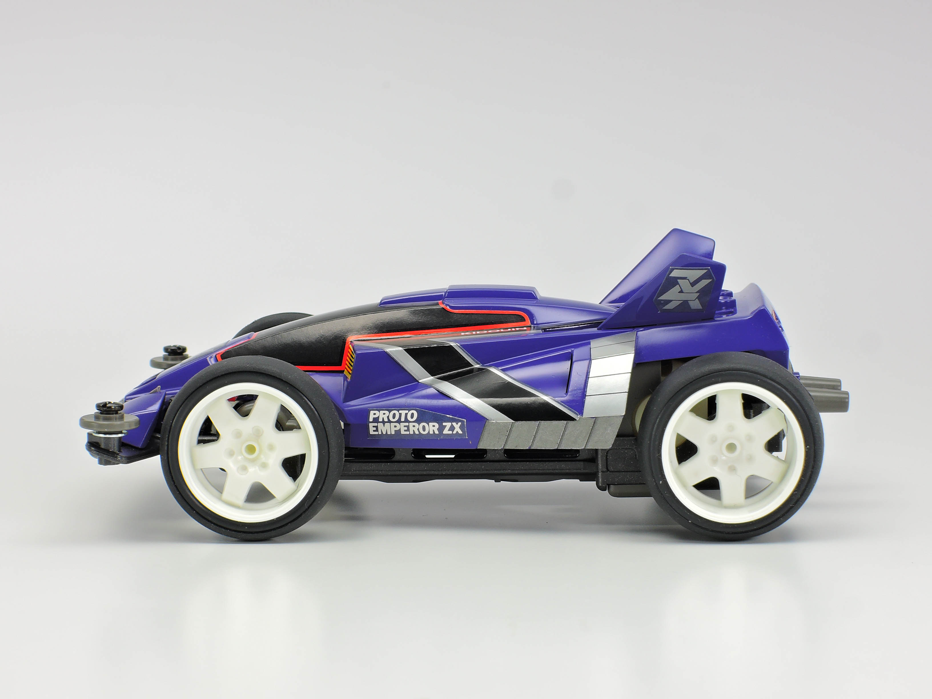 ミニ四駆】「プロトエンペラーZX」を当時のコロコロ記事とともに紹介