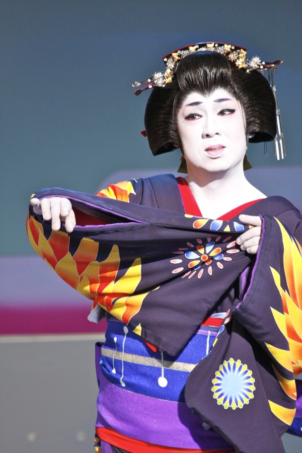 Instagramが話題の舞台役者・梅沢富美男さん、事務所のスタッフに勧め