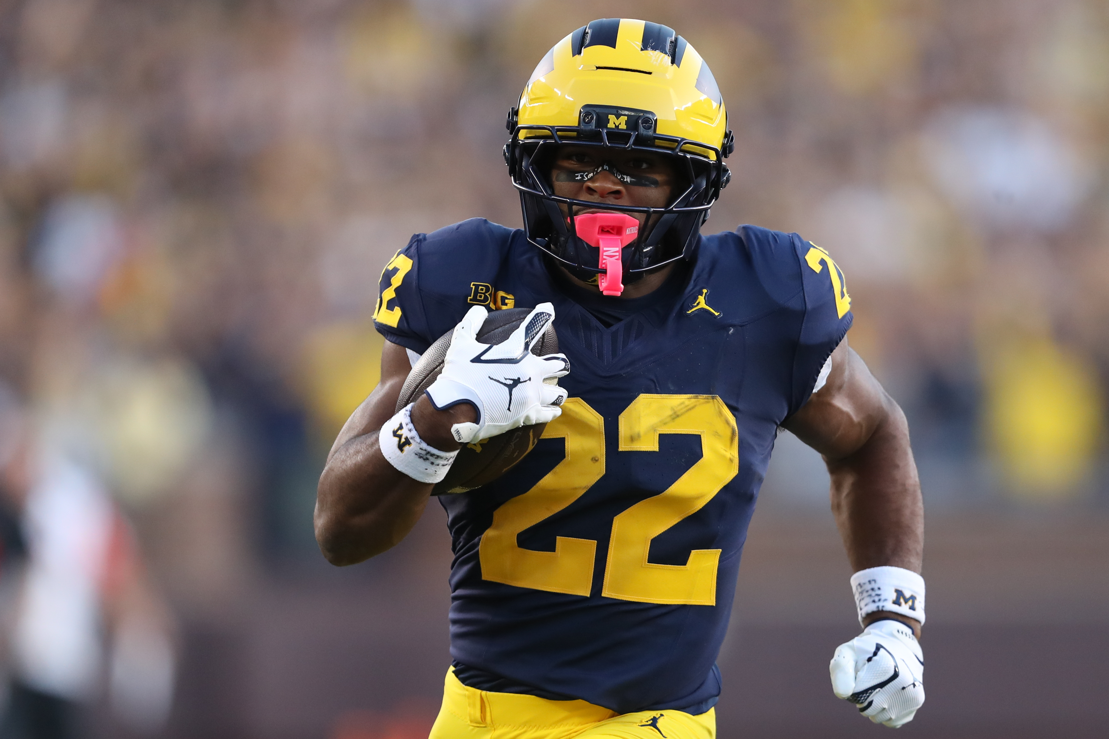 BetMGM bonus code “CUSE150″ Parlay Strategy: Turn $10 into $1K+