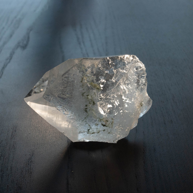 ガネーシュヒマール産 ヒマラヤ水晶ポイント 142g/87mm《クリア/扁平形