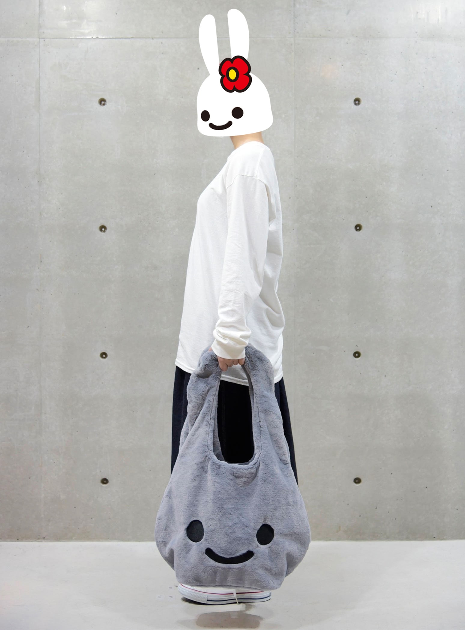 ふわふわウサギバッグ L｜ウサギがいる｜CUNE ONLINE STORE