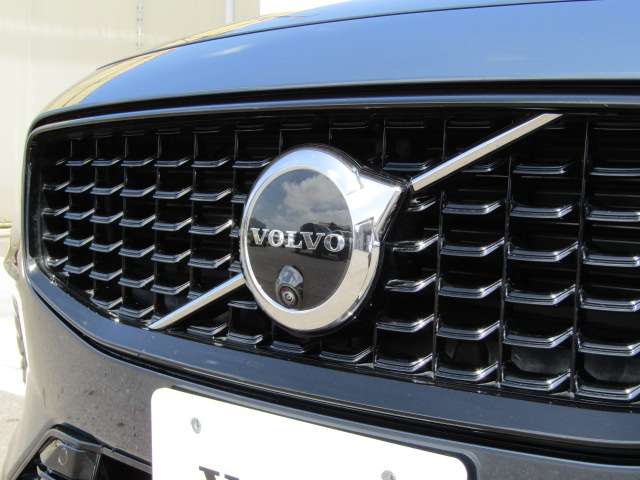 ボルボ V60 2024年(562万円) 車両情報｜車両購入・販売 - クルマの