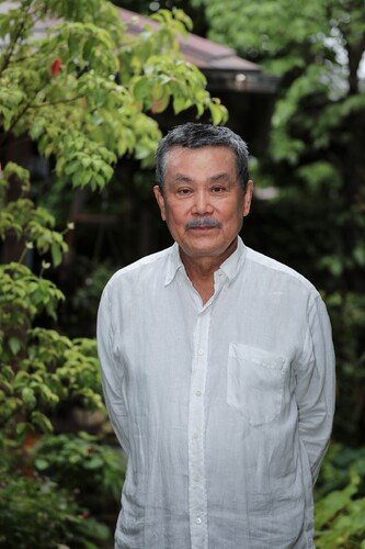 秋山亮二 - Ryoji AKIYAMA | shashasha 写々者 - 写真集とアートブック