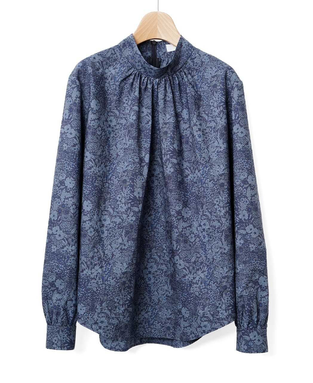 スタンドギャザーブラウス(36サイズ ブルー系): レディース