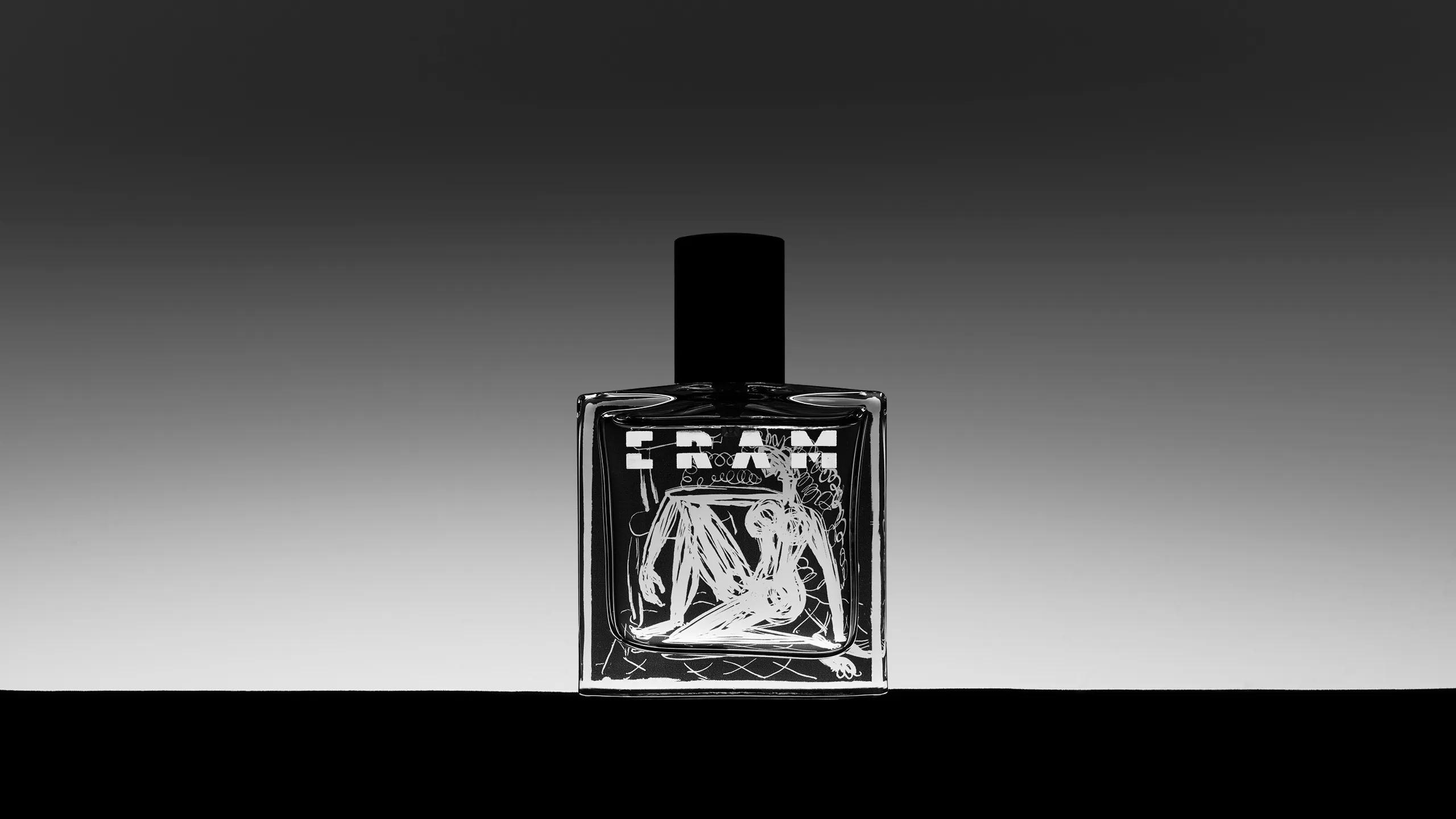 正 体 | ERAM（エラム） 自分勝手に香りを楽しむ、 “感性”が味方する