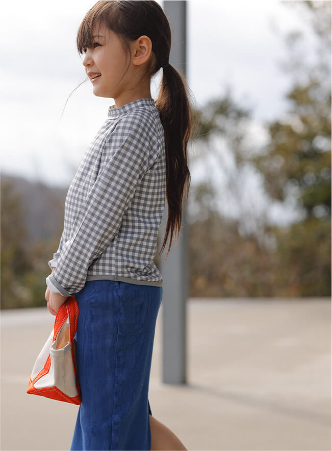 東原亜希 FORME 2024 フォルム キッズモックネック ラッシュガード