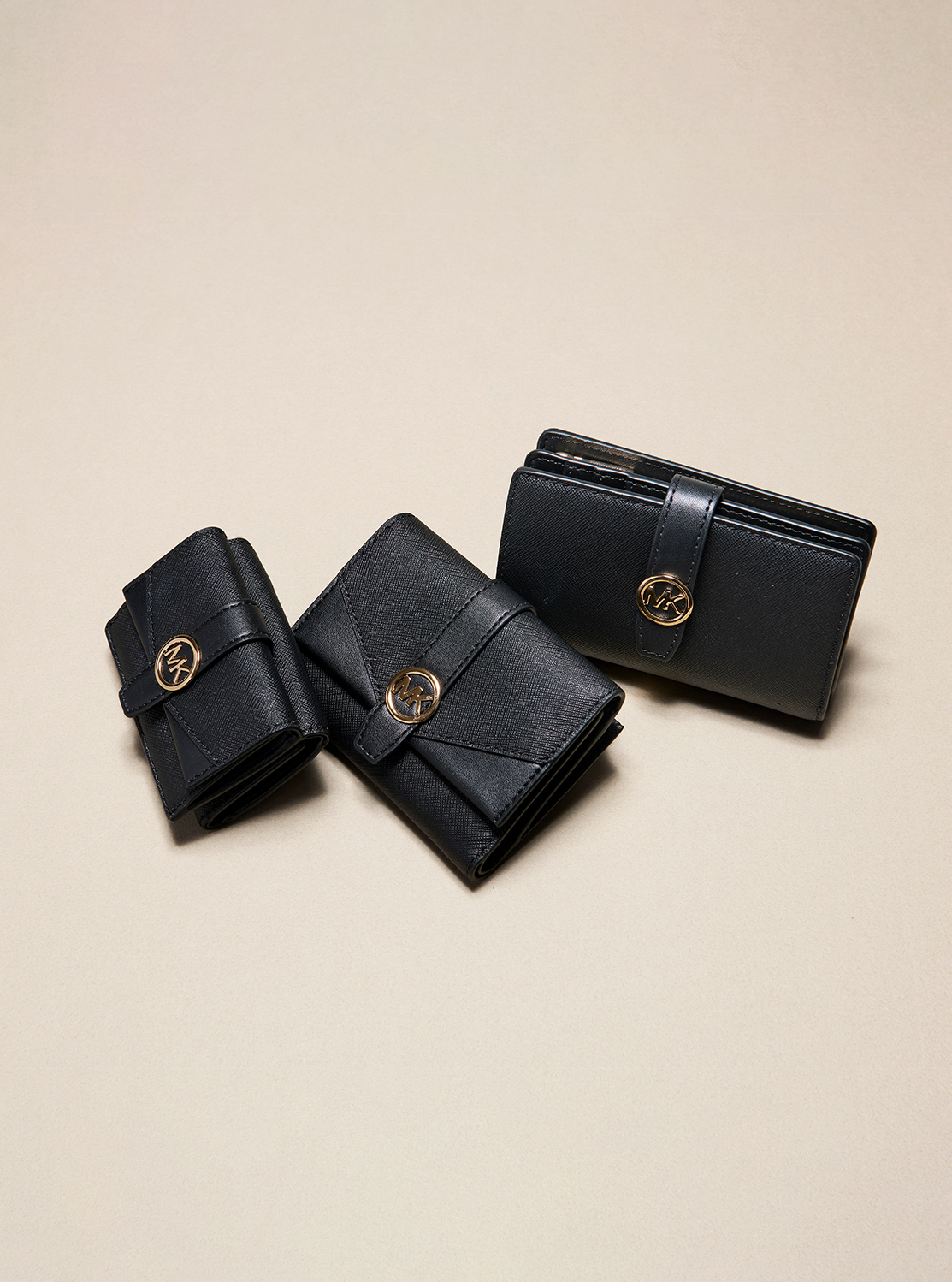 公式アウトレット】【日本限定】GREENWICH タブ ジップアラウンド