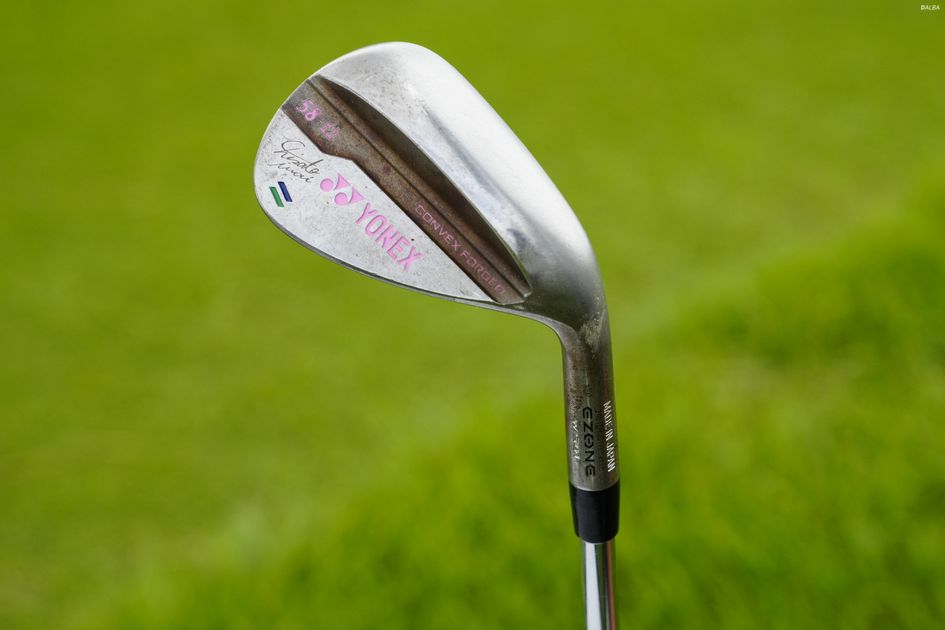 岩井明愛と千怜 アプローチの打ち方が異なる2人のウェッジは、ソールに