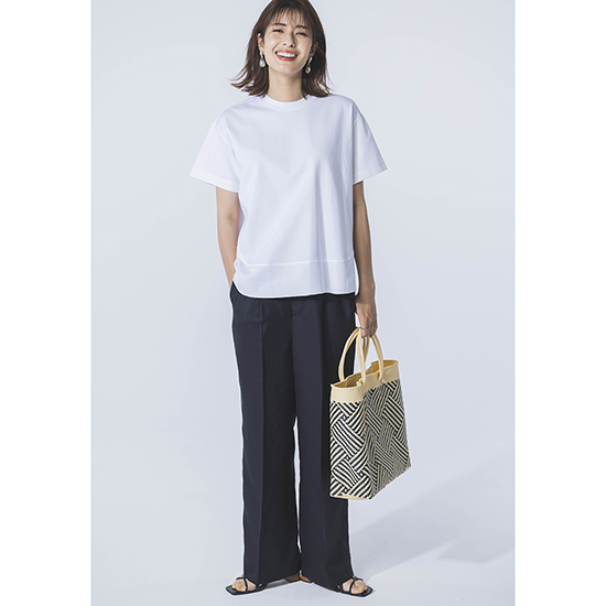 Dignite Collier]【ウォッシャブル】裾切替えバックスリットカットソー