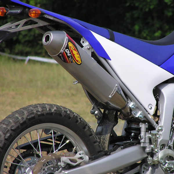 ダートバイクプラスブログ|FMFとSP忠男の組み合わせについて