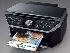 エプソン、ヘッドを一新して高速化した複合機3機種