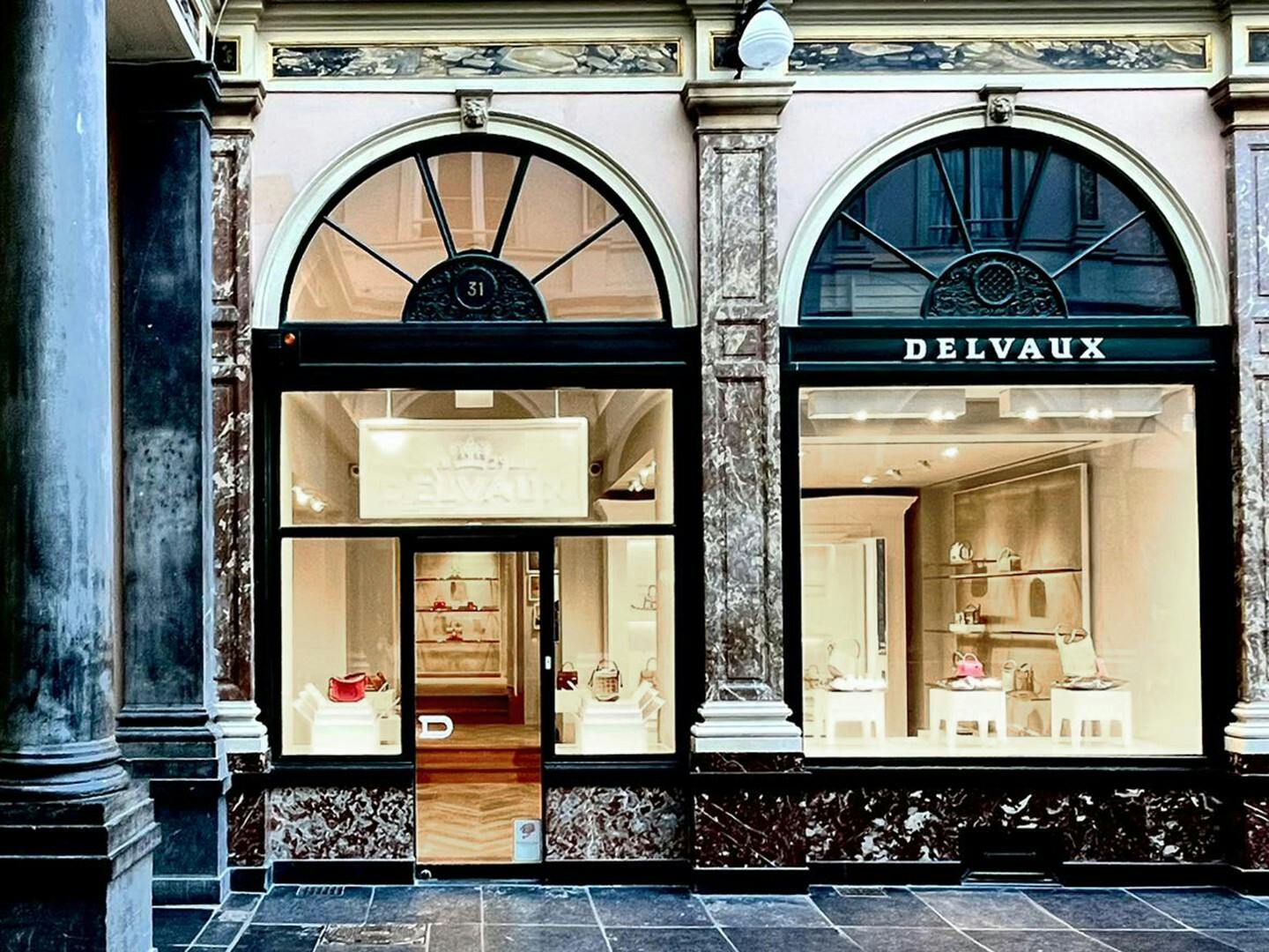 4.3-GALLERIE-DE-LA-REINE.jpg?w