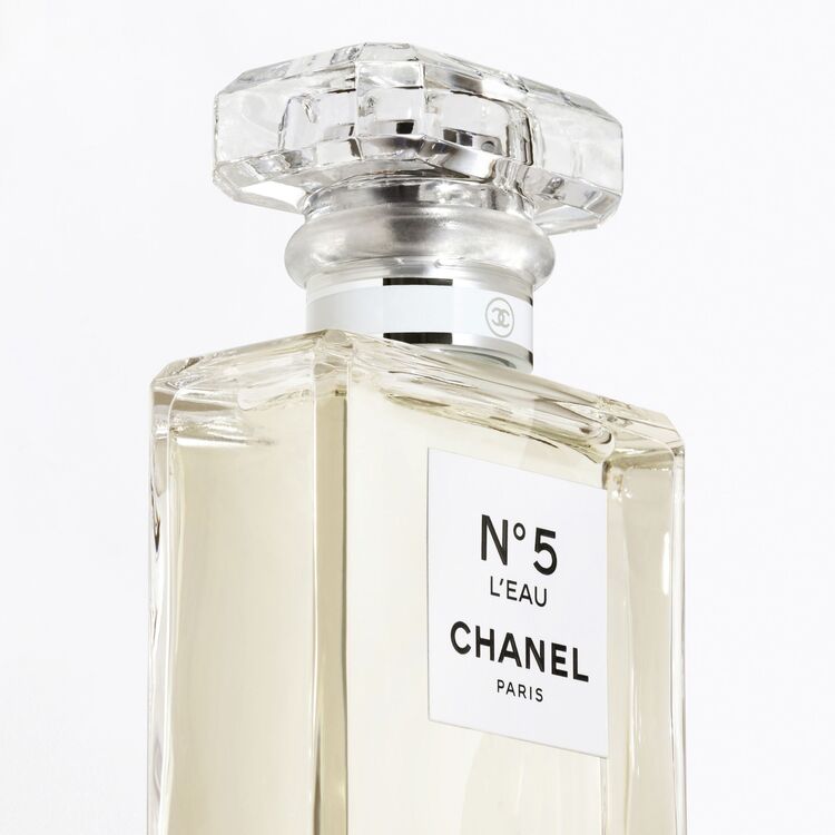 シャネル N°5 ロー オードゥ トワレット （ヴァポリザター）(50mL