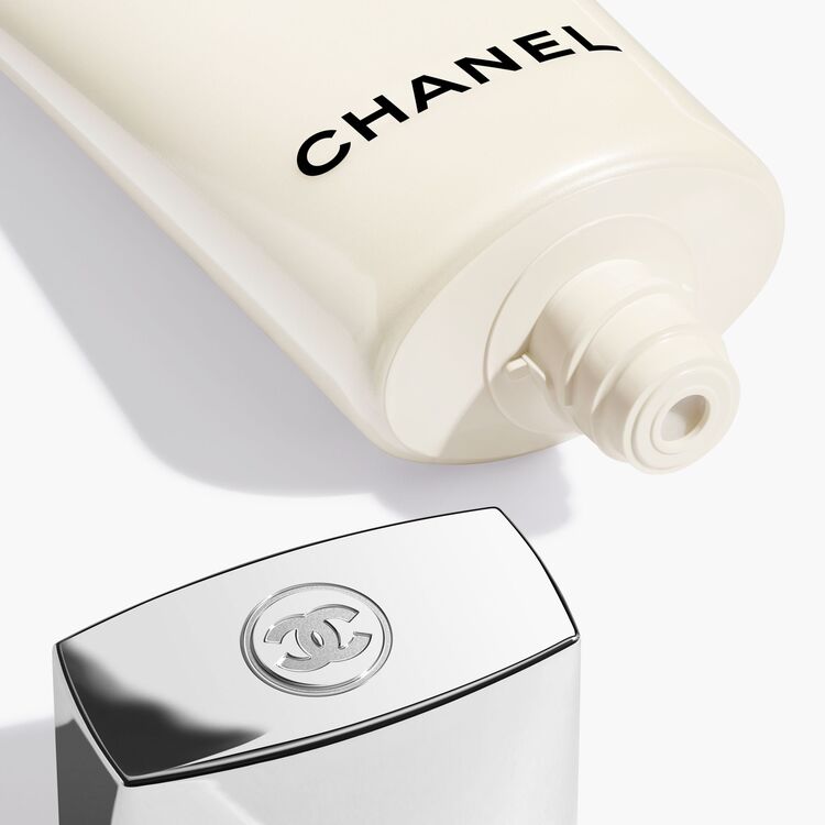 エクラ プルミエ フォーム クレンザー():CHANEL(シャネル)の通販