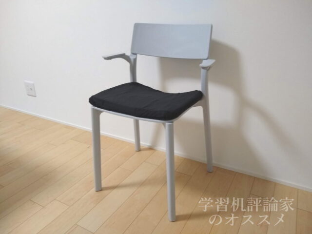 無重力クッション」って本当に卵を置いて座っても割れない？試してみた