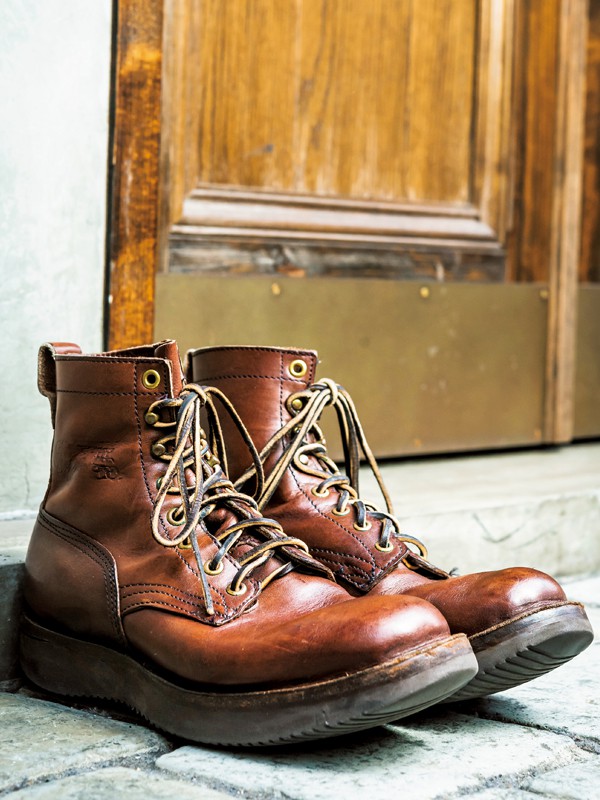 手仕事が光る「GRIZZLY BOOTS グリズリーブーツ」の 「Black Bear