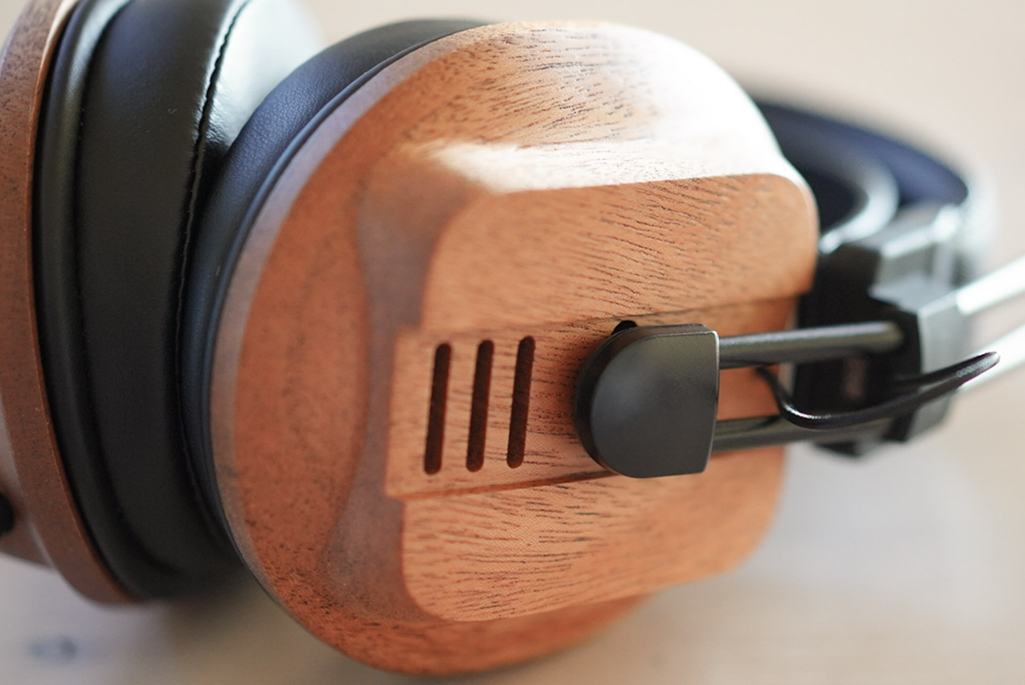 DD7750E1-069A-48C1-BED3-