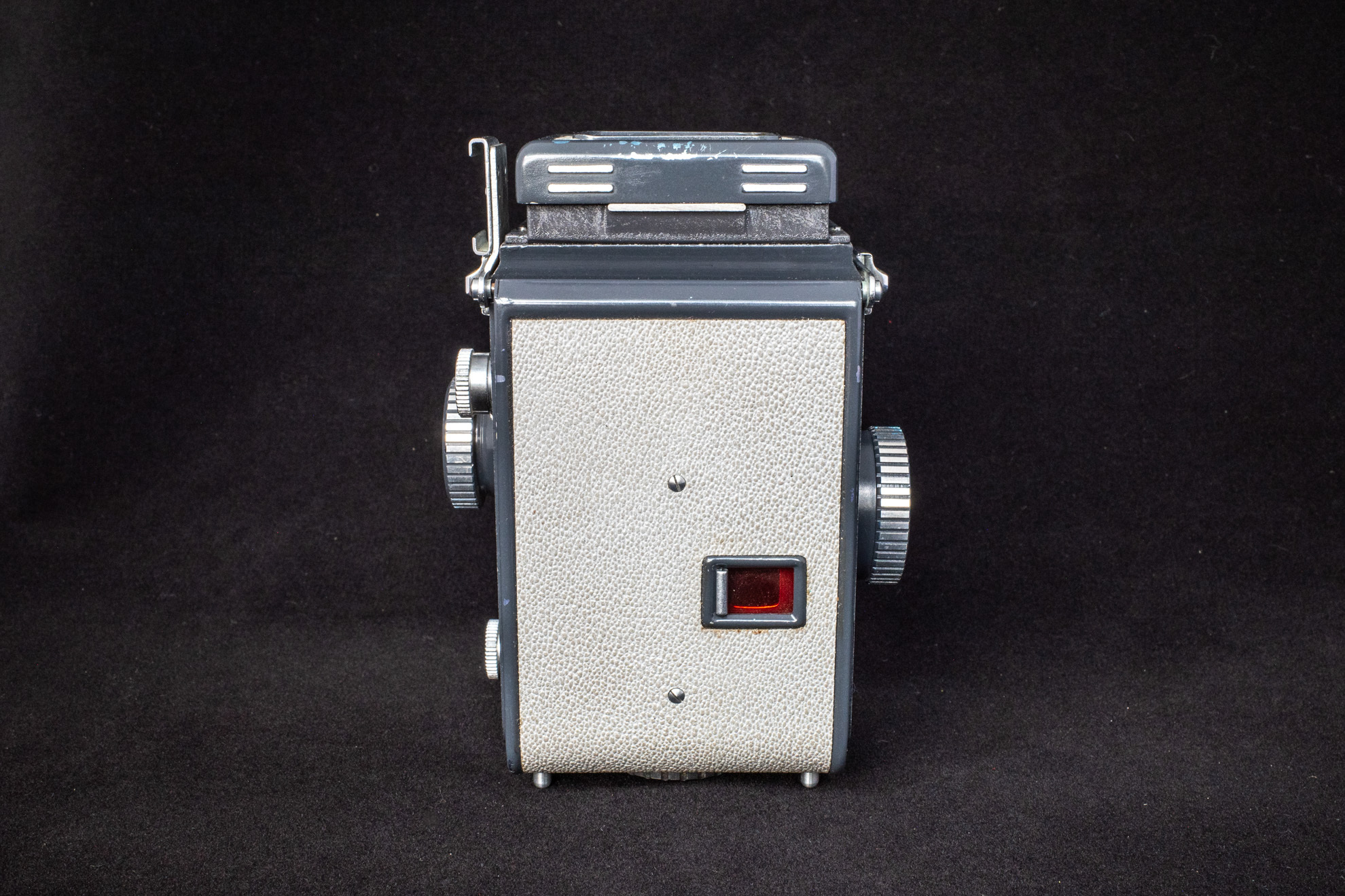 yashica 44A ◇レビュー外観編◇ | デジタル試しうち