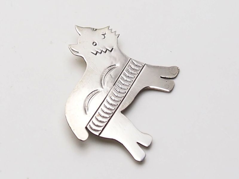 ピン、ブローチのMelvin Francis ピンブローチ商品のご案内