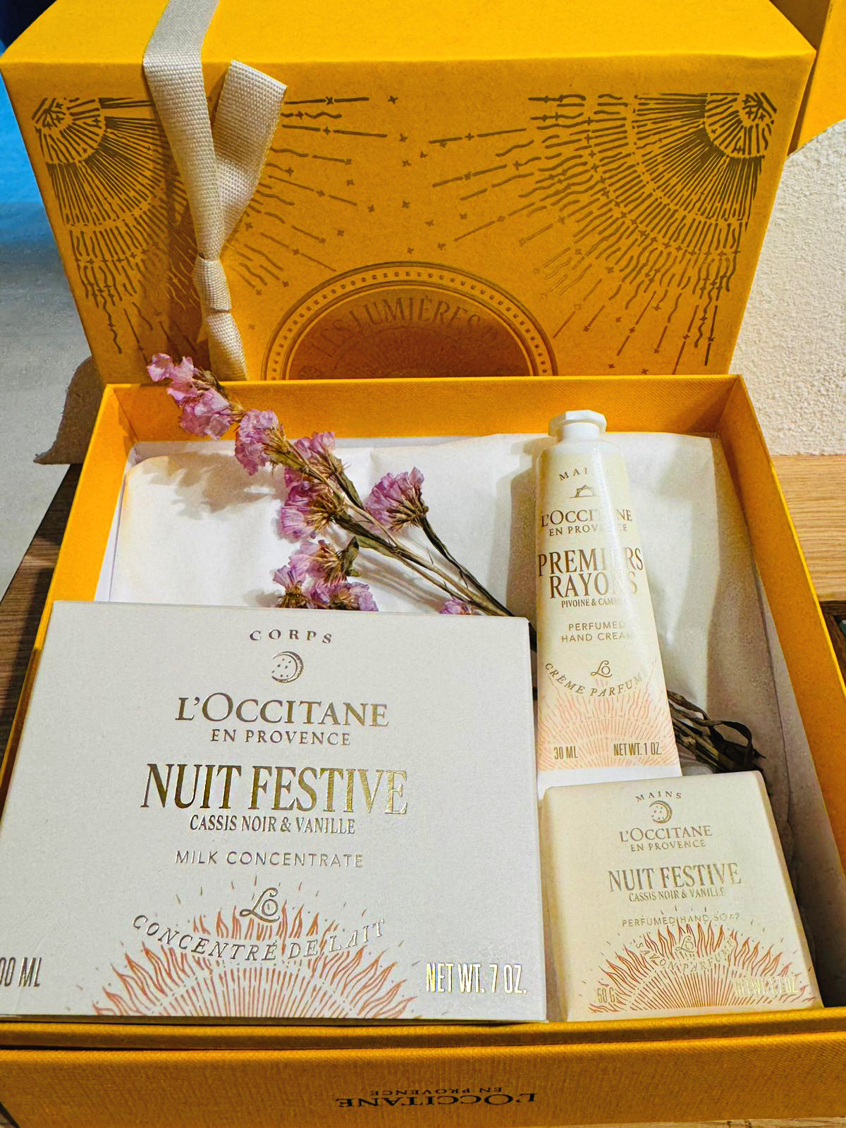 L'Occitane Nuit Festive Giftset | XMas Delivery in Mauritius