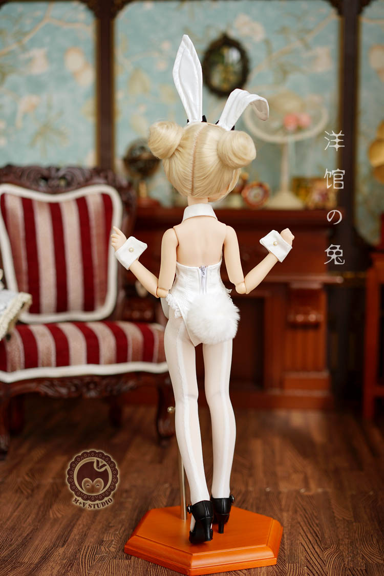 カジノバニースーツ【ホワイト】 MDD（M胸）（MiniDD）｜DOLK（ドルク）