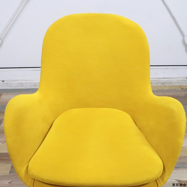 オリバー アームチェア イエロー 木製脚 SCS-480 | どうぐや（東京商会