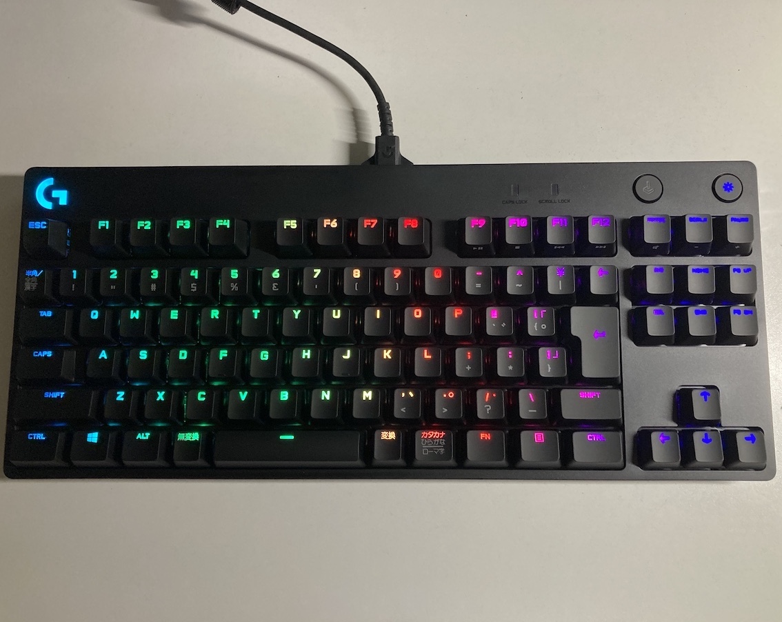 開封レビューと赤軸交換 「Logicool G PRO X」 プロゲーマー御用達の