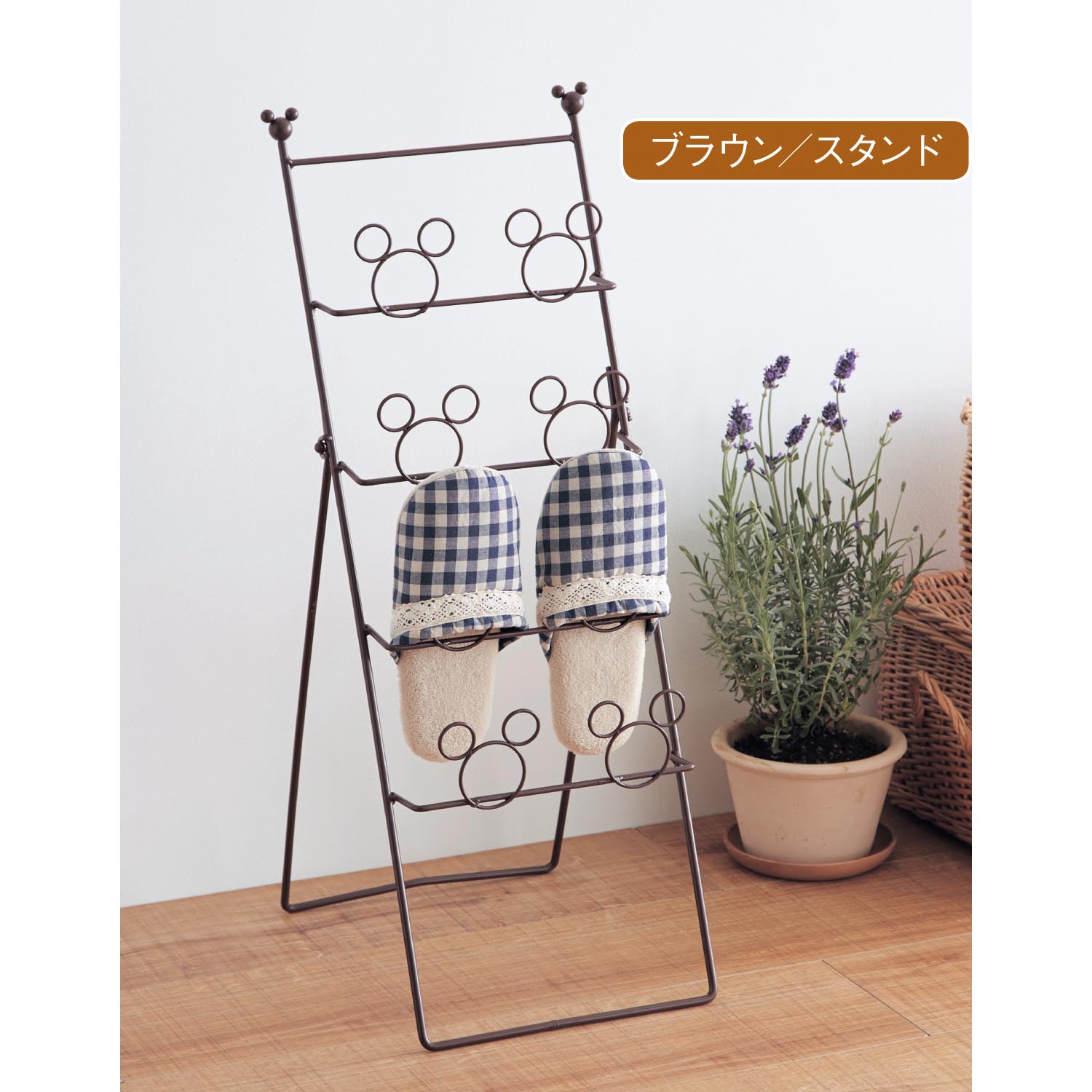 ミッキーがスリッパを可愛く収納！ベルメゾン ディズニーデザイン