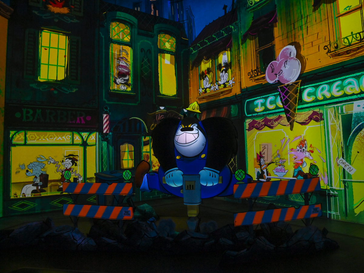 ミッキーマウス！』をテーマにした初のアトラクション！「ミッキーと