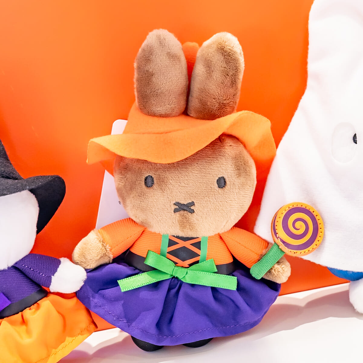 魔女になったミッフィー＆メラニー！ハウステンボス「ハロウィン