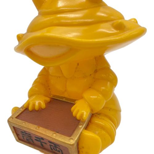 カネゴン 貯金箱 レトロホビー フィギュア｜トレファクONLINE