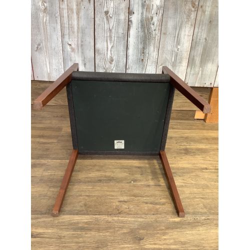 arflex (アルフレックス) アームチェアー デザイナー：Carlo Colombo