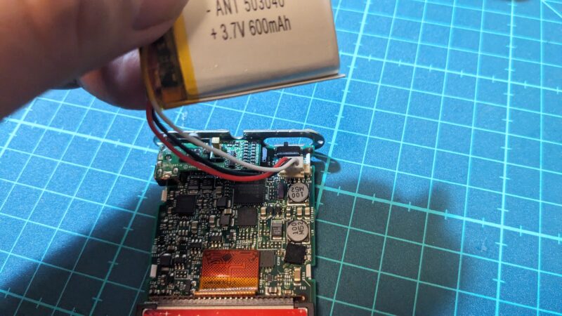 名機再生】iPod mini 第2世代のジャンク品をSD化＆バッテリー交換して