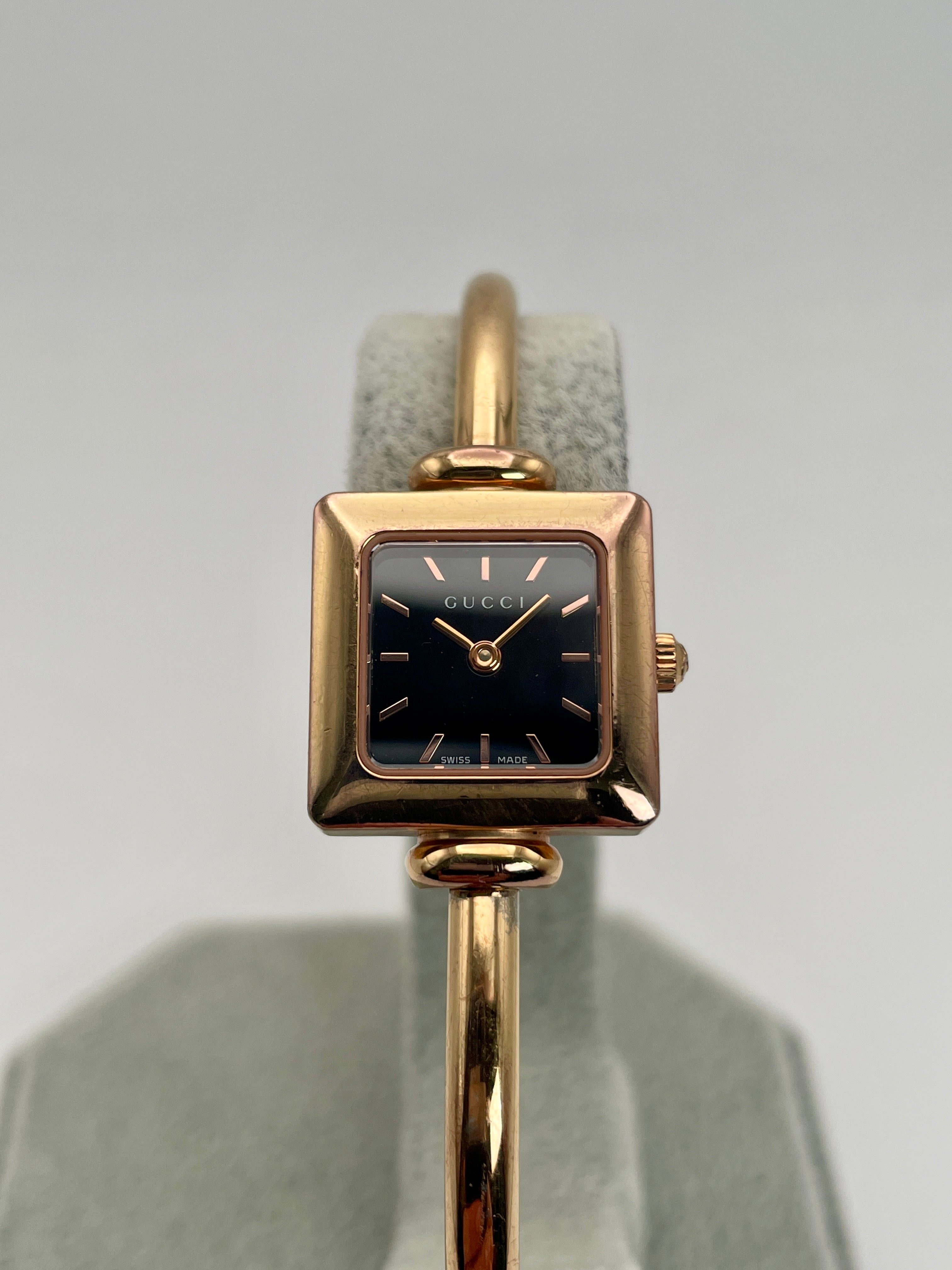 Gucci 1900L Vintage Women's Watch in Gold – Eleven13 Studios