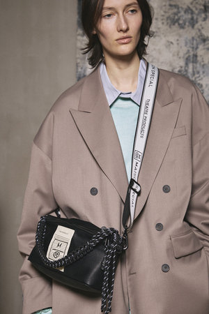 MAISON SPECIAL(メゾンスペシャル)｜【予約販売】【UNISEX】×THEATRE