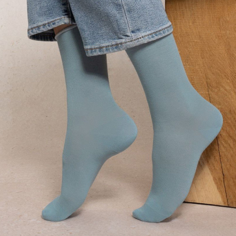 BLEUFORET｜ブルーフォレのタイツ・ストッキング（レッグウェア）通販