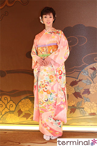 大和悠河さんインタビュー 明治座6月公演『細雪』出演 | エンタメ