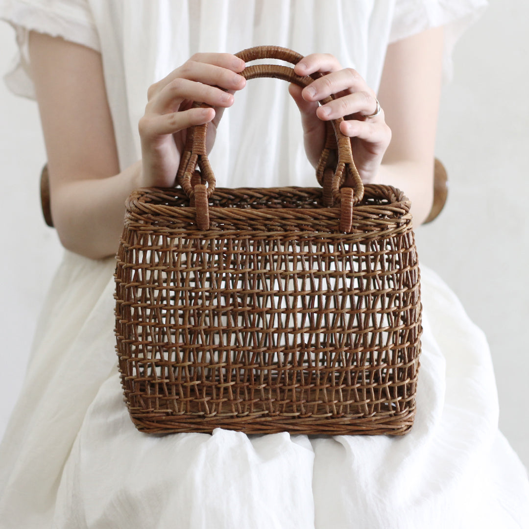 ハンドバッグのようにシンプルなあけびかご – Envelope - エンベロープ