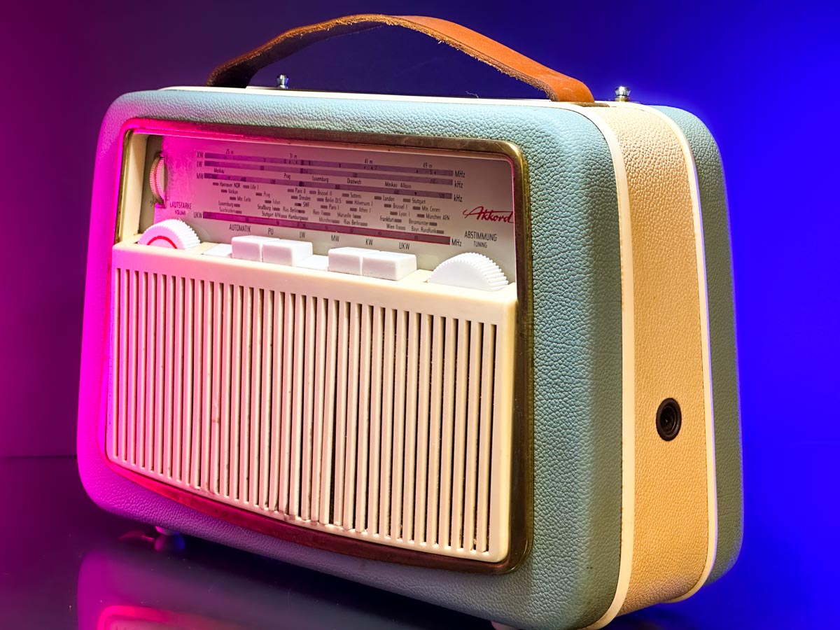 Akkord Pinguin U61 Portable Bluetooth Speaker from 1961 - Vintage