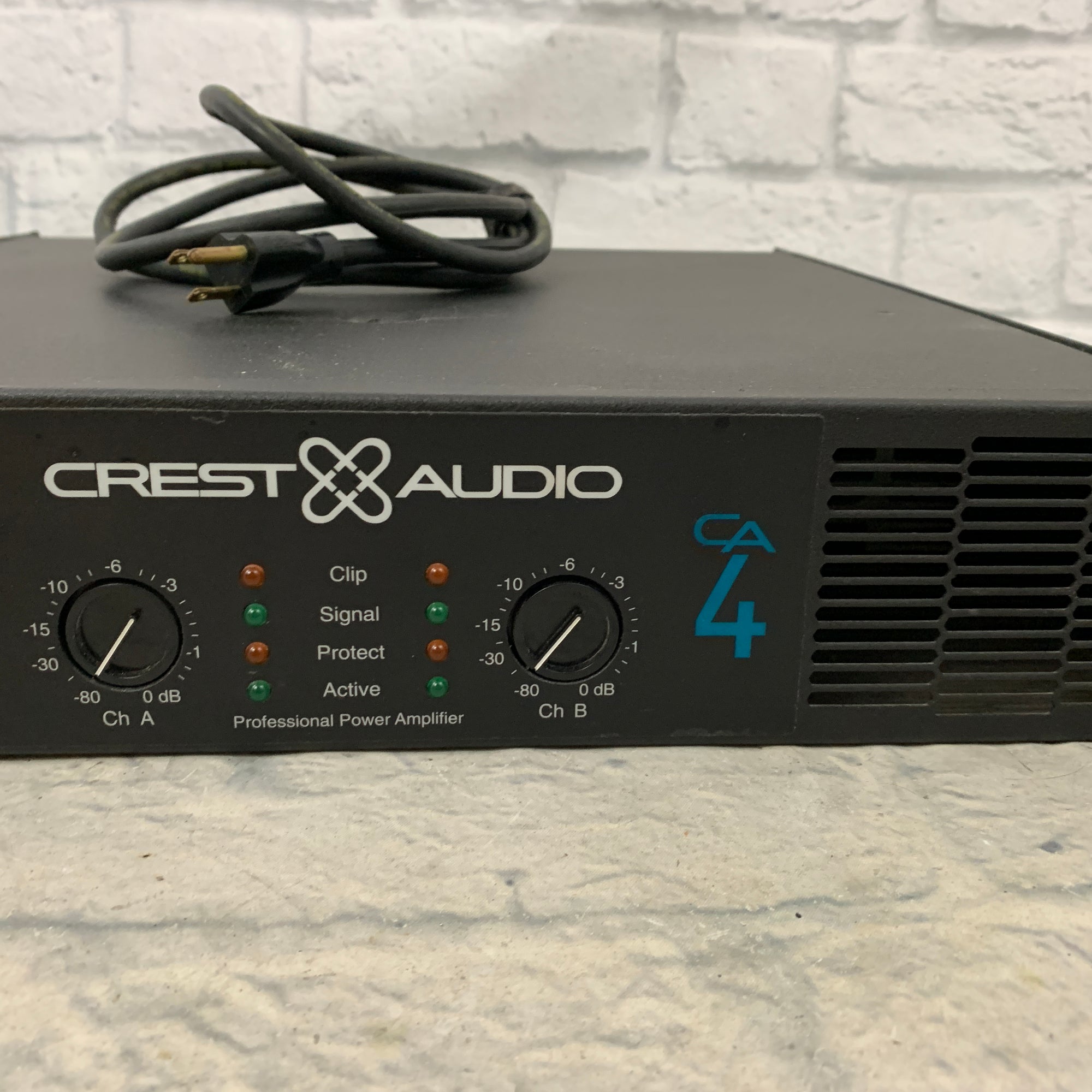 Crest Audio CA4 Power Amp - Evolution Music