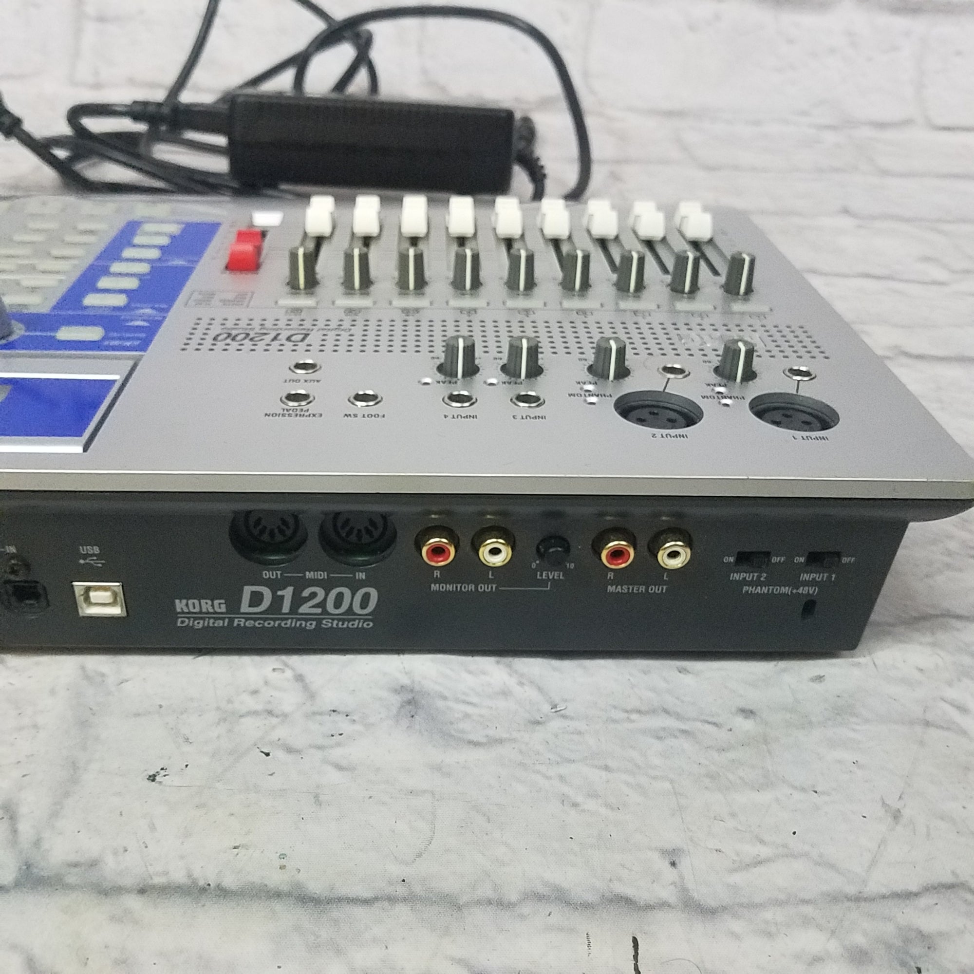 Korg D1200 Digital Recording Studio - Evolution Music