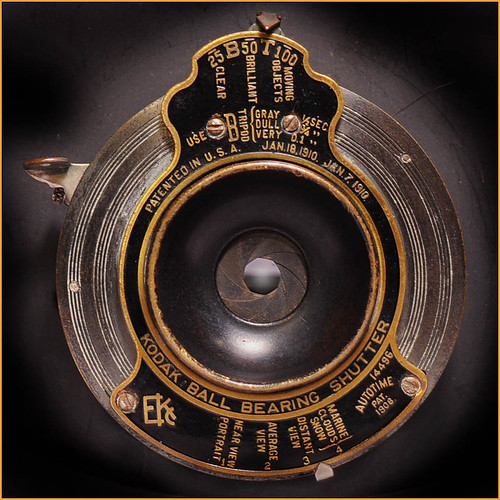 Ball Bearing Shutter - Camera-wiki.org - The free camera encyclopedia